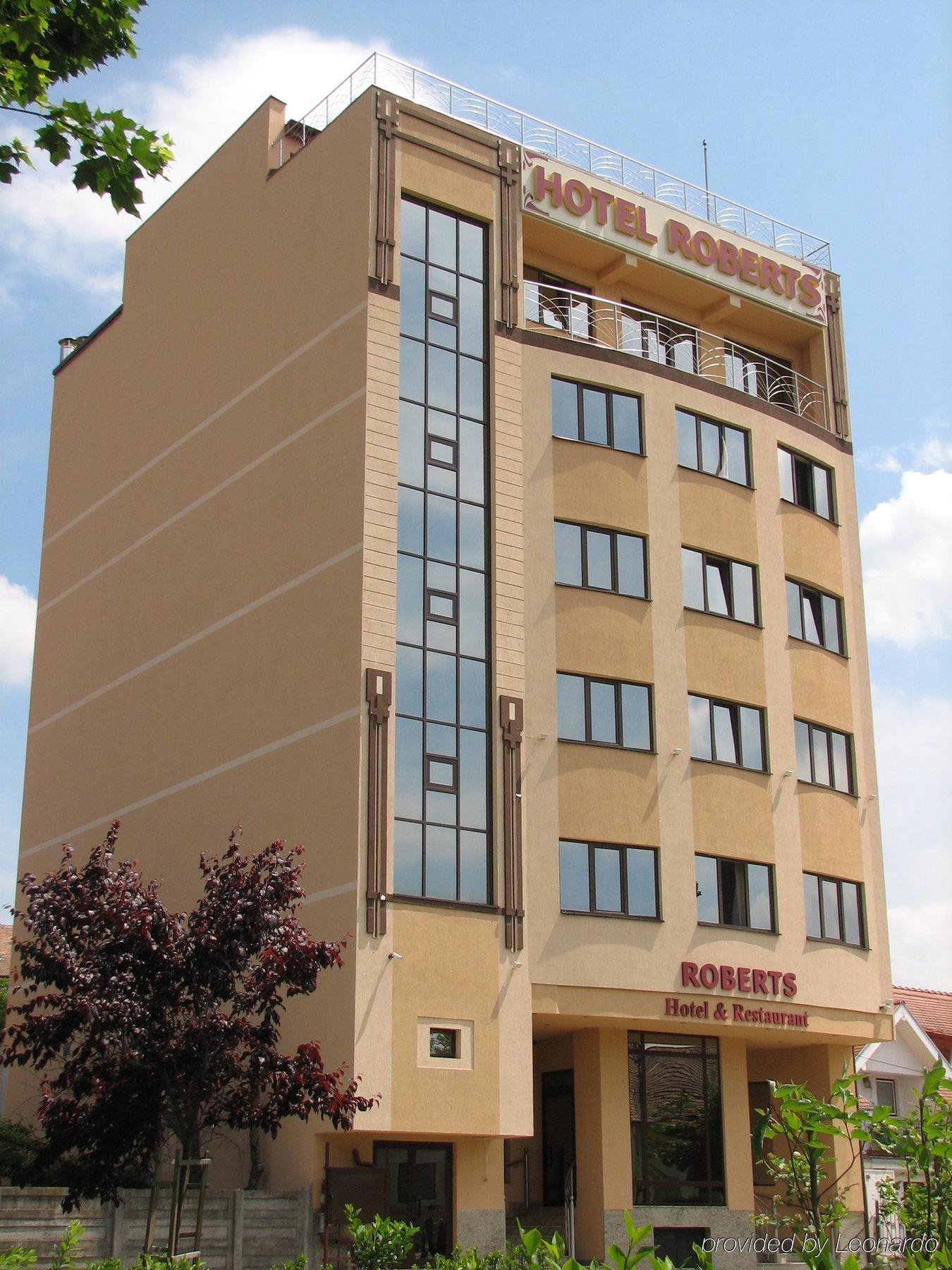 Hotel Roberts ซีบิว ภายนอก รูปภาพ